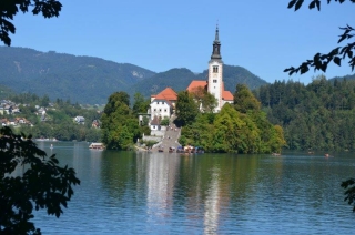Septembrski pohodniški izlet okoli Blejskega jezera